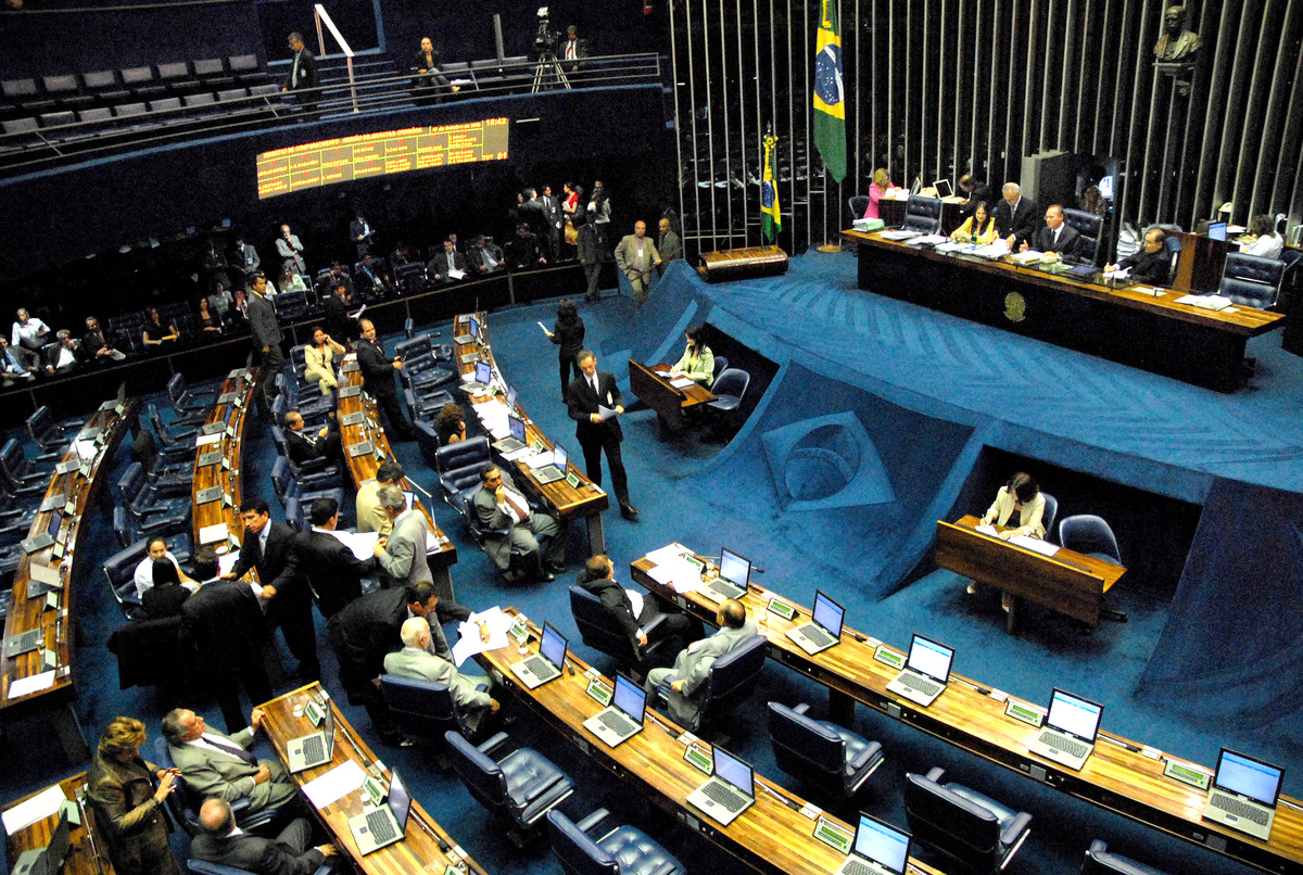 infração judicial senado